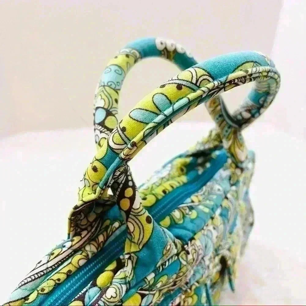 Vera Bradley Turquoise Yellow Paisley‎ Floral Print Quilt Shoulder Purse